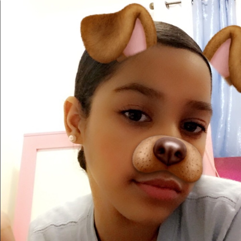 Meet your Posher, Ismarlin